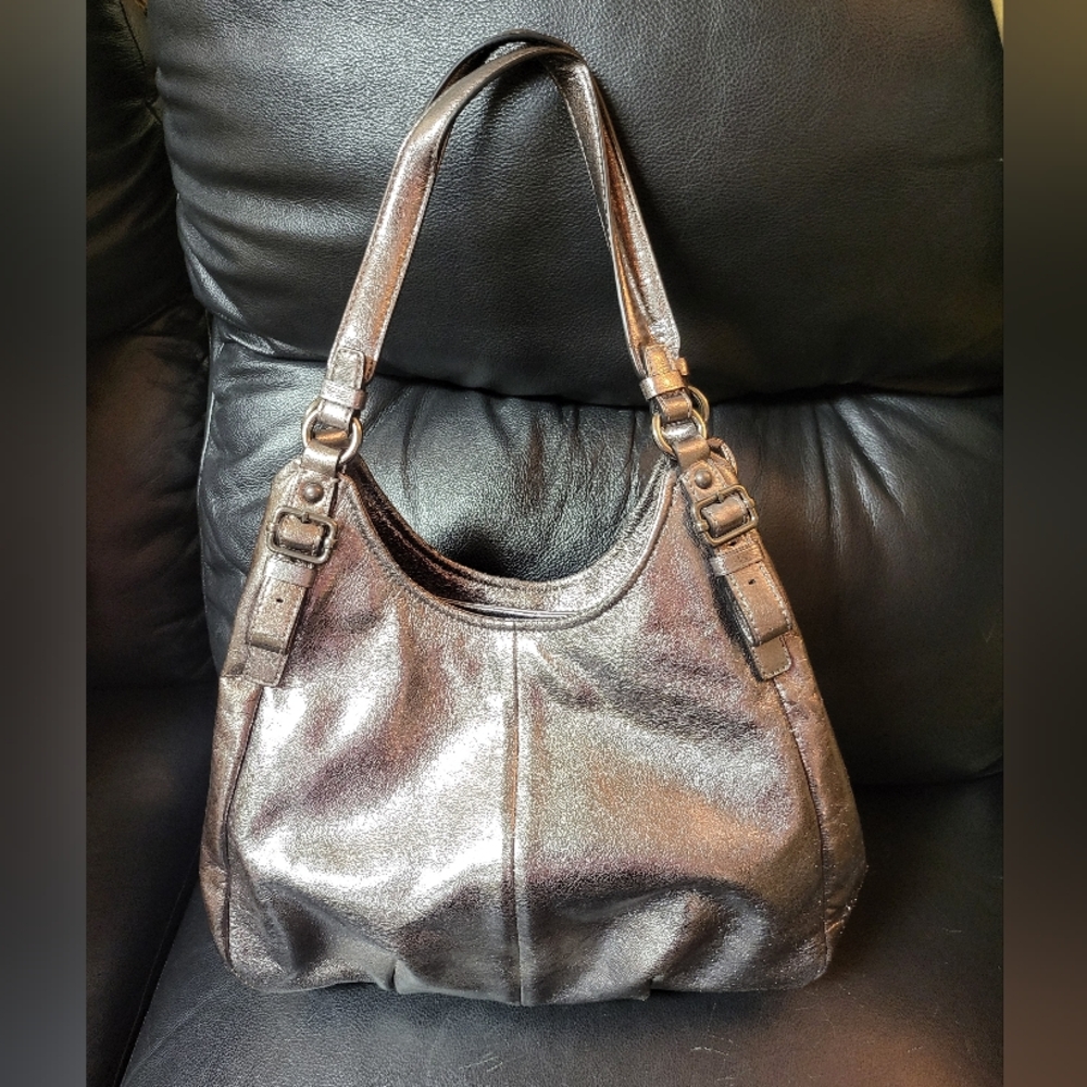 NEW Coach Madison Maggie Shimmering Silver Shoulder Bag Vintage NWOT - Picture 12 of 16